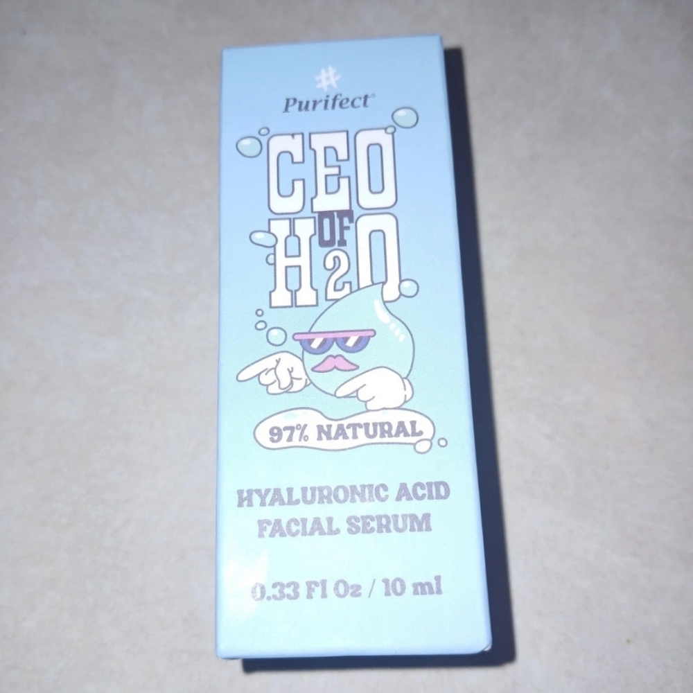 CEO of H2O Hyaluronic Acid Facial Serum - Blue